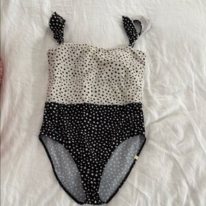 Summersalt Ruffle Oasis Polka Dot One-Piece Swimsuit